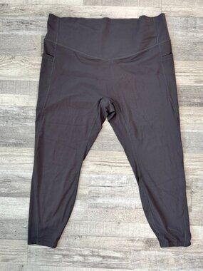 Halara NWT Grey Comfort Waist 7/8 Leggings Size 2X K43